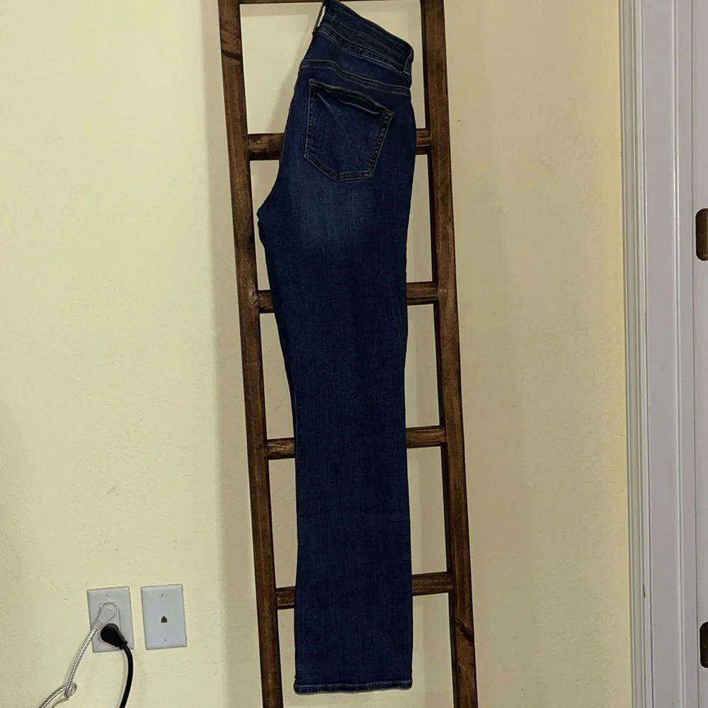 🚨‼️WOMENS SILVER JEANS‼️🚨